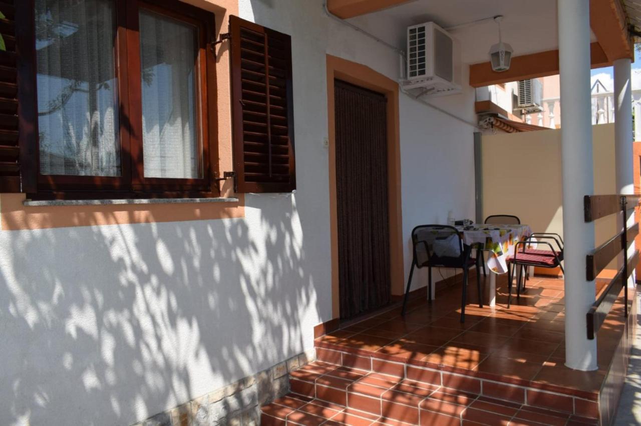 Apartmani Veronika Nin Εξωτερικό φωτογραφία