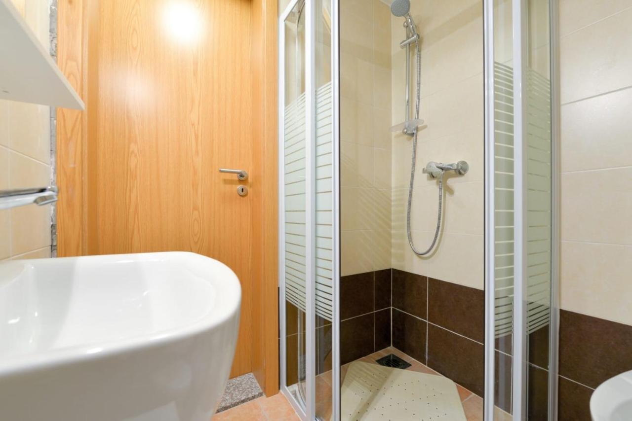 Apartmani Veronika Nin Εξωτερικό φωτογραφία
