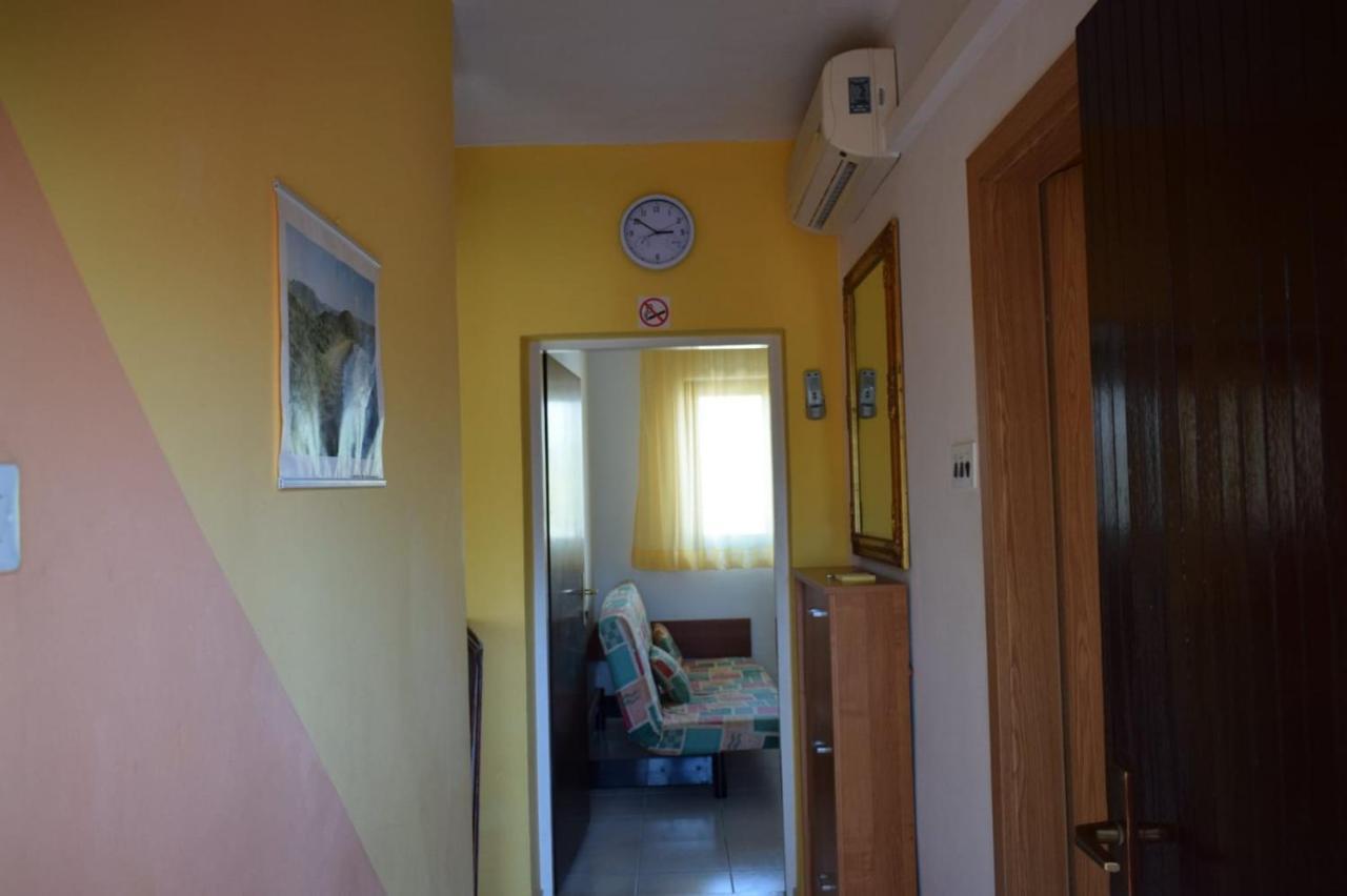 Apartmani Veronika Nin Εξωτερικό φωτογραφία