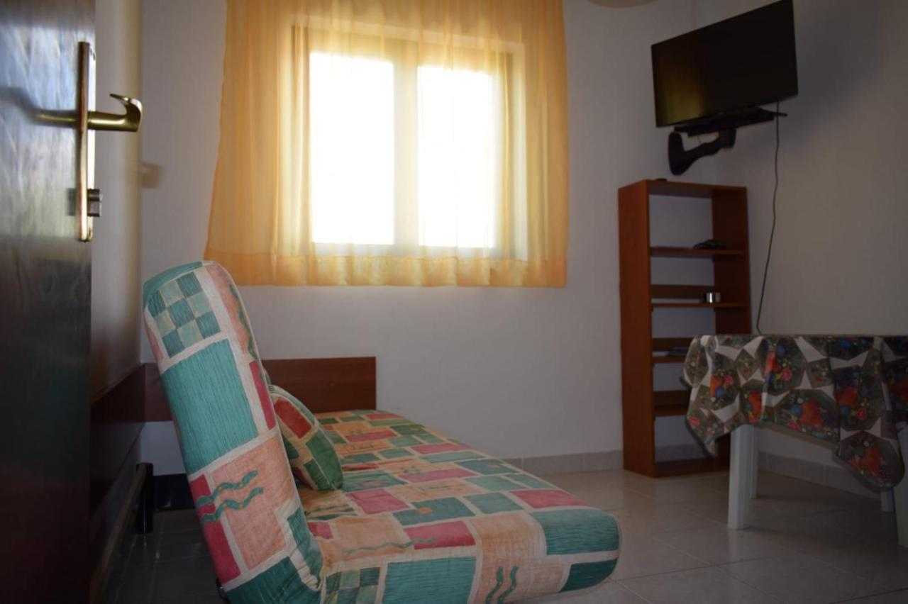 Apartmani Veronika Nin Εξωτερικό φωτογραφία
