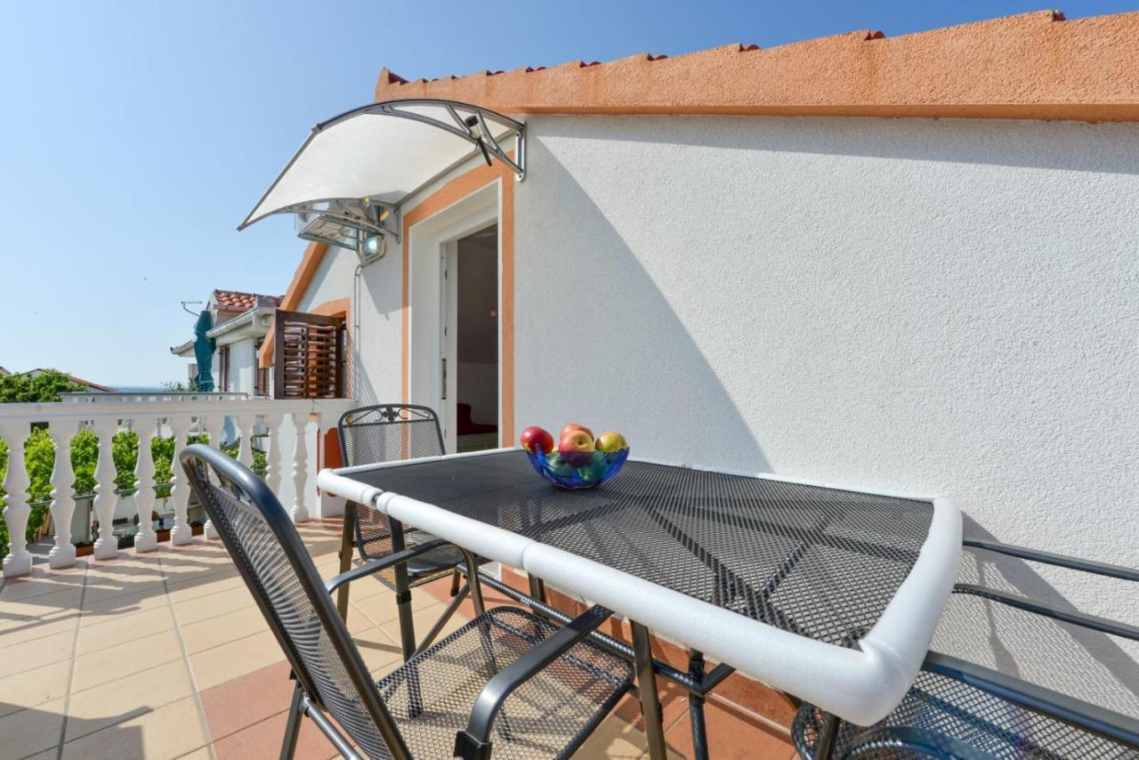 Apartmani Veronika Nin Εξωτερικό φωτογραφία