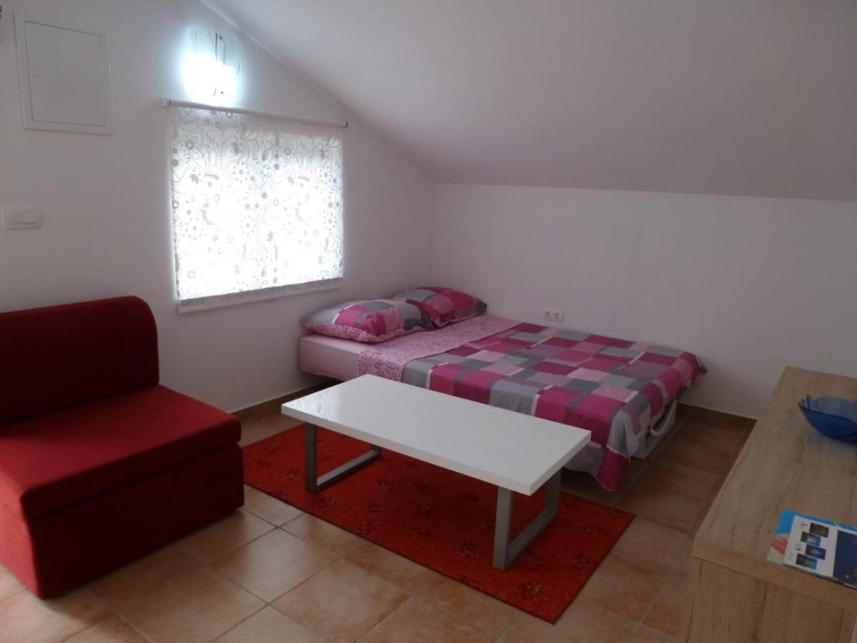 Apartmani Veronika Nin Εξωτερικό φωτογραφία