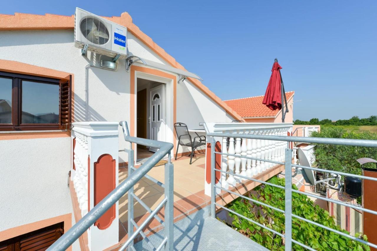 Apartmani Veronika Nin Εξωτερικό φωτογραφία