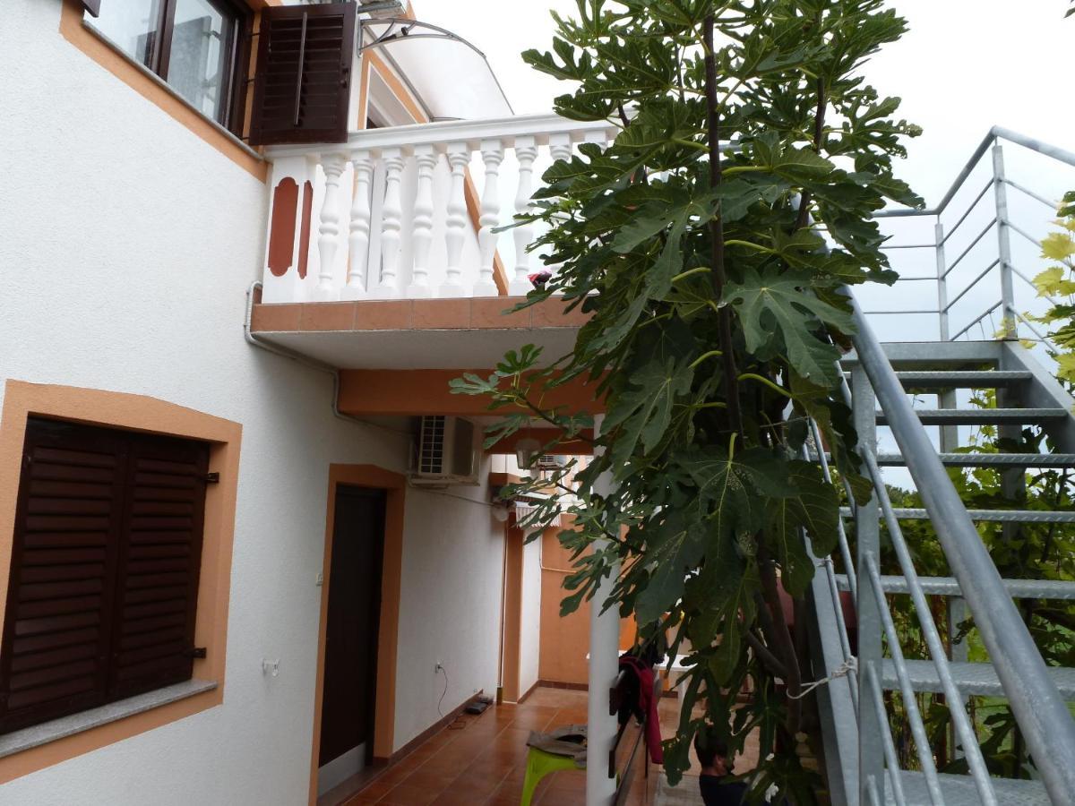 Apartmani Veronika Nin Εξωτερικό φωτογραφία